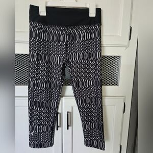 Under Armour Black and White Performance Leggings